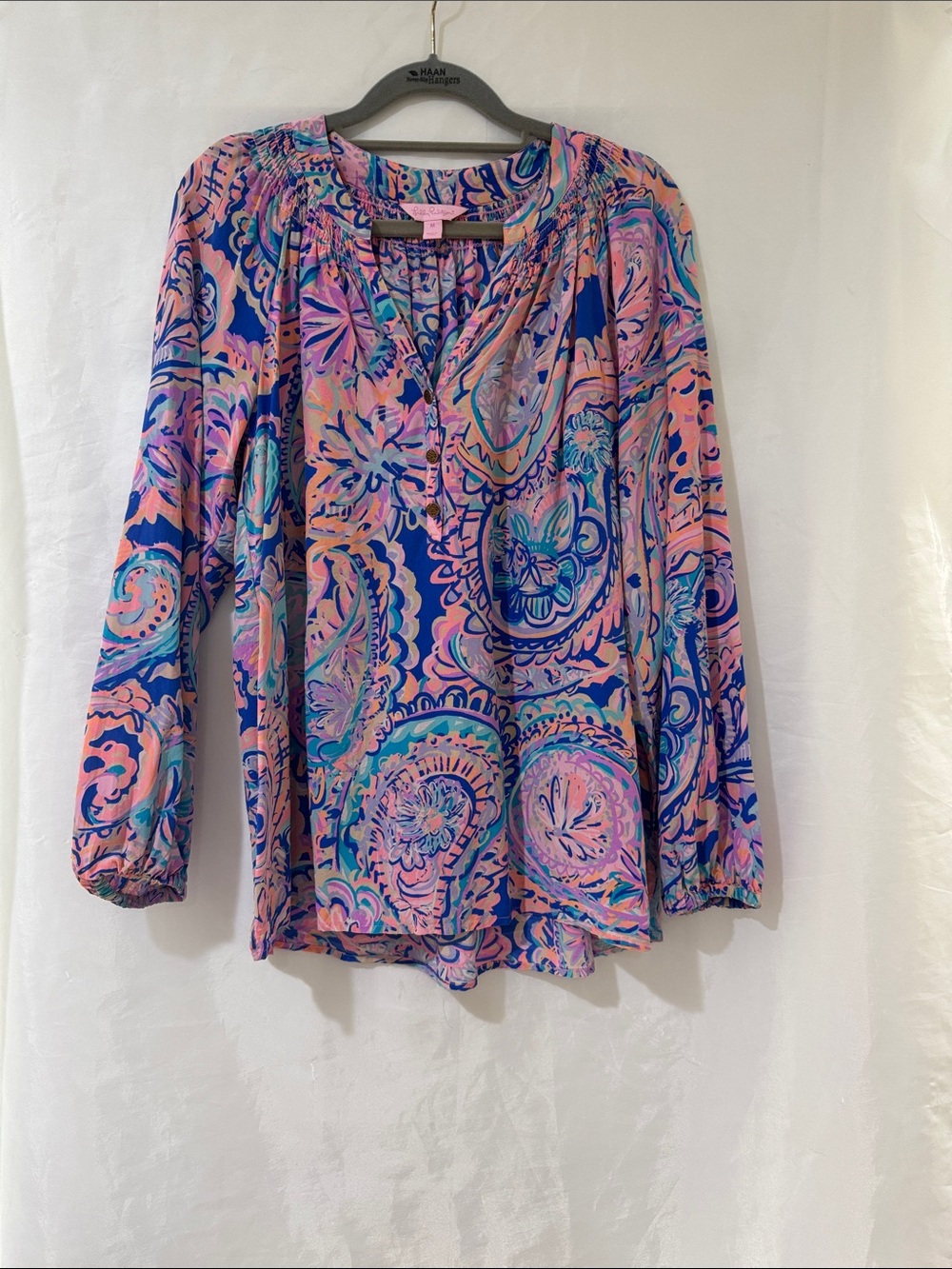 Lilly Pulitzer M  Elsa silk shirt